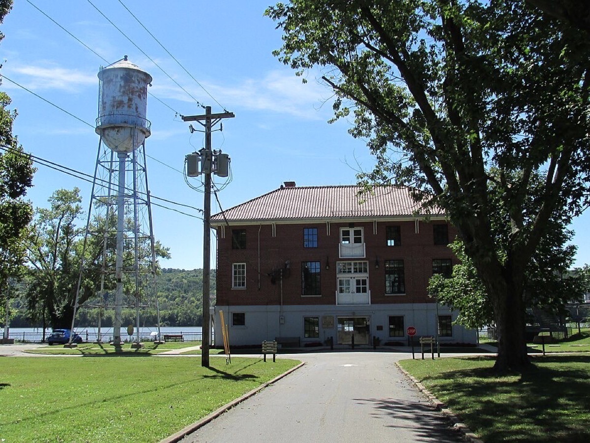 Chilo Lock 34 Park & Museum
